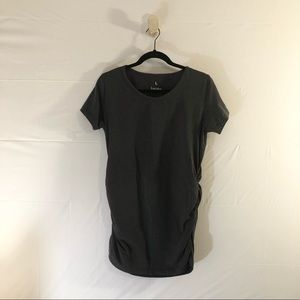 Short sleeve maternity shirt